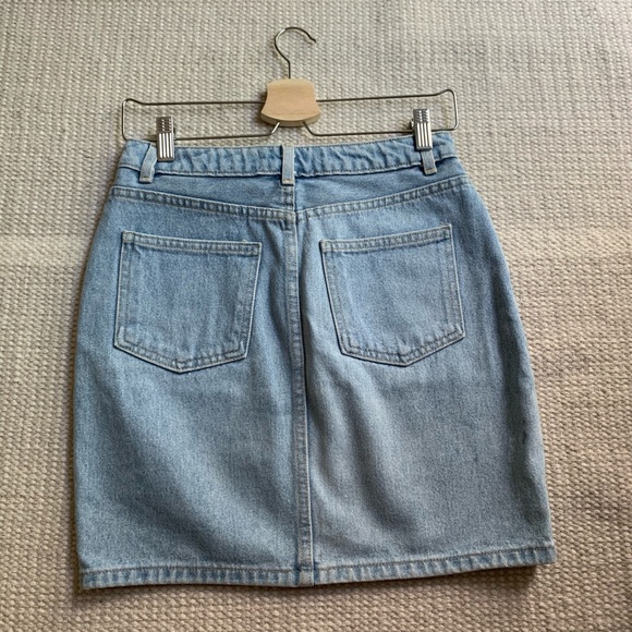 Vintage high waisted jeans skirt fit like a small - Picture 4 of 7